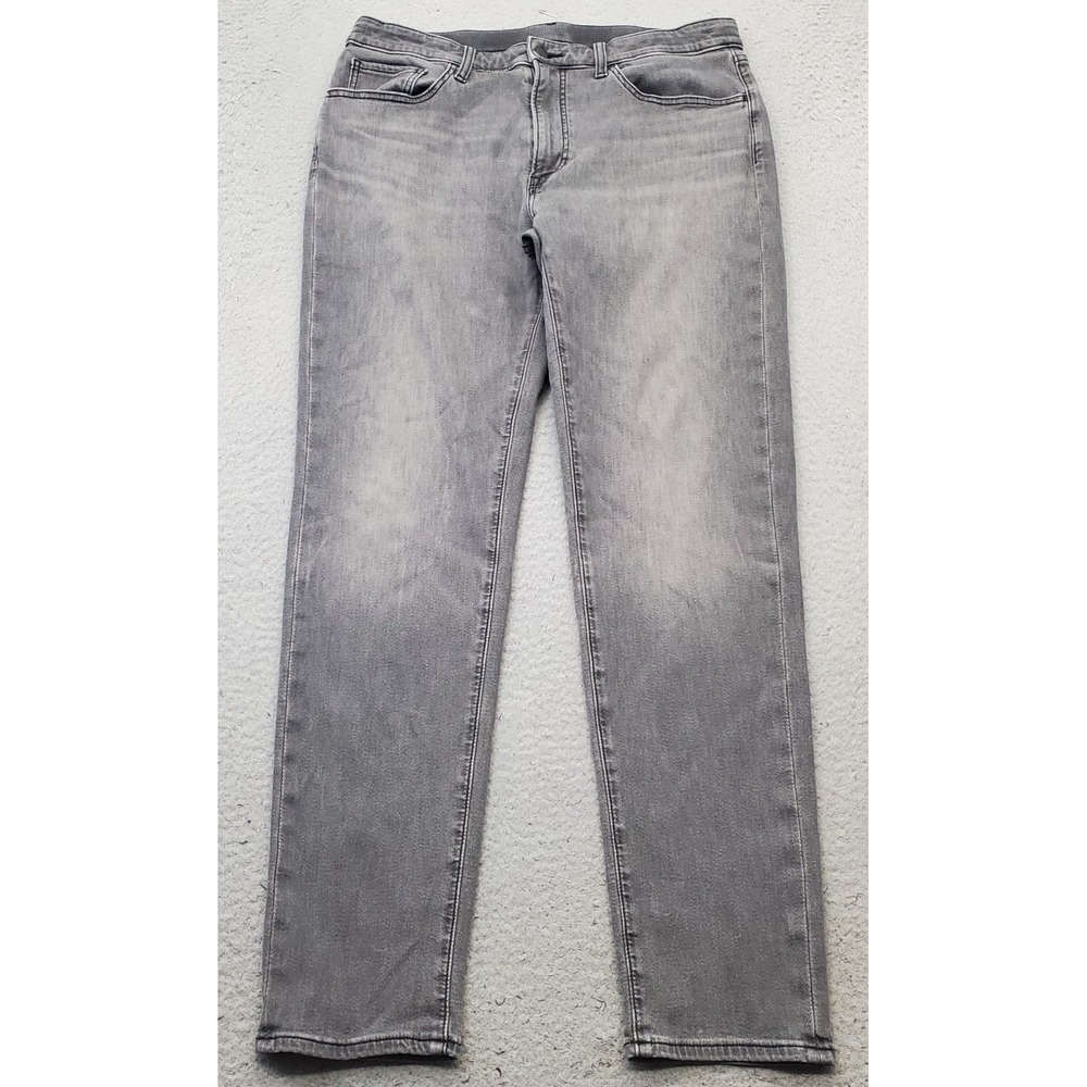Uniqlo EZY Jeans Mens Large Gray Denim Slim Fit Tapered Stretch Comfort Waist